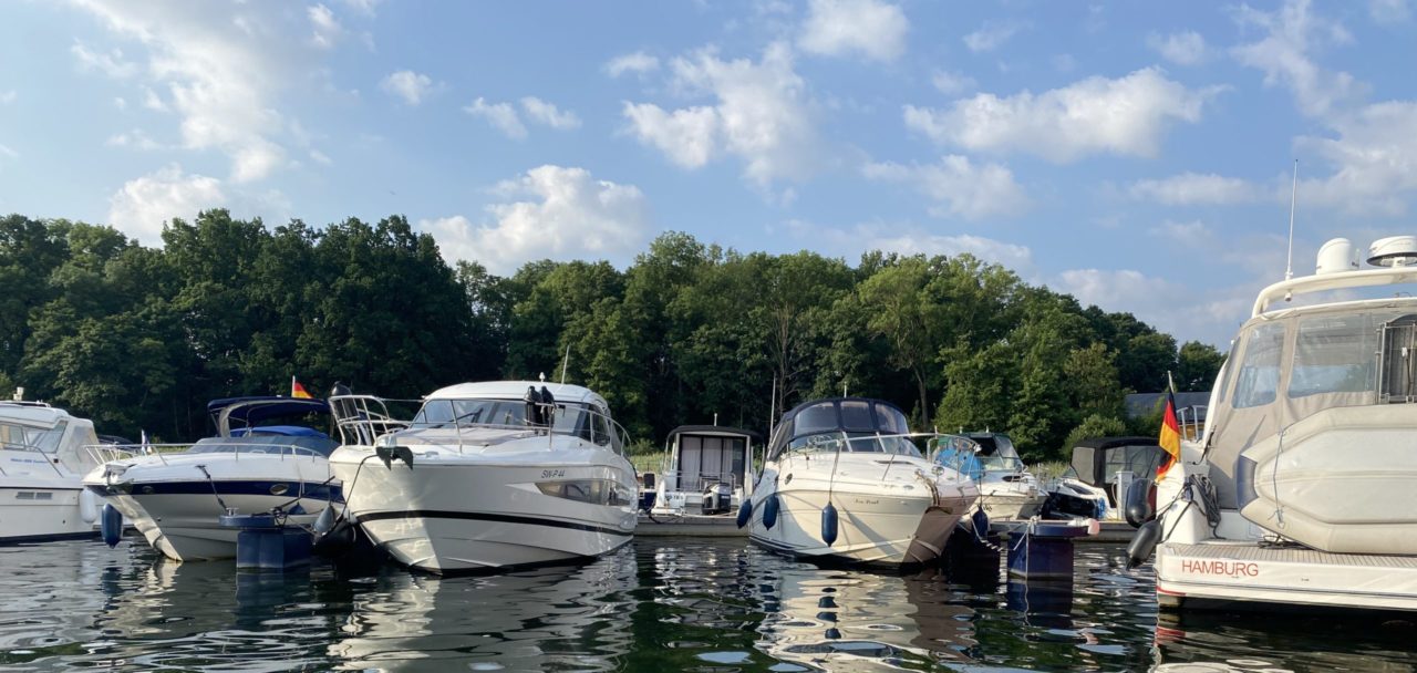 Yachthafenresort Fleesensee I 🛥 www.sbs-fleesensee.de I Liegeplätze